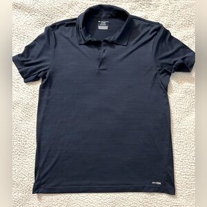 Men’s Medium Tek Gear DryTek golf shirt